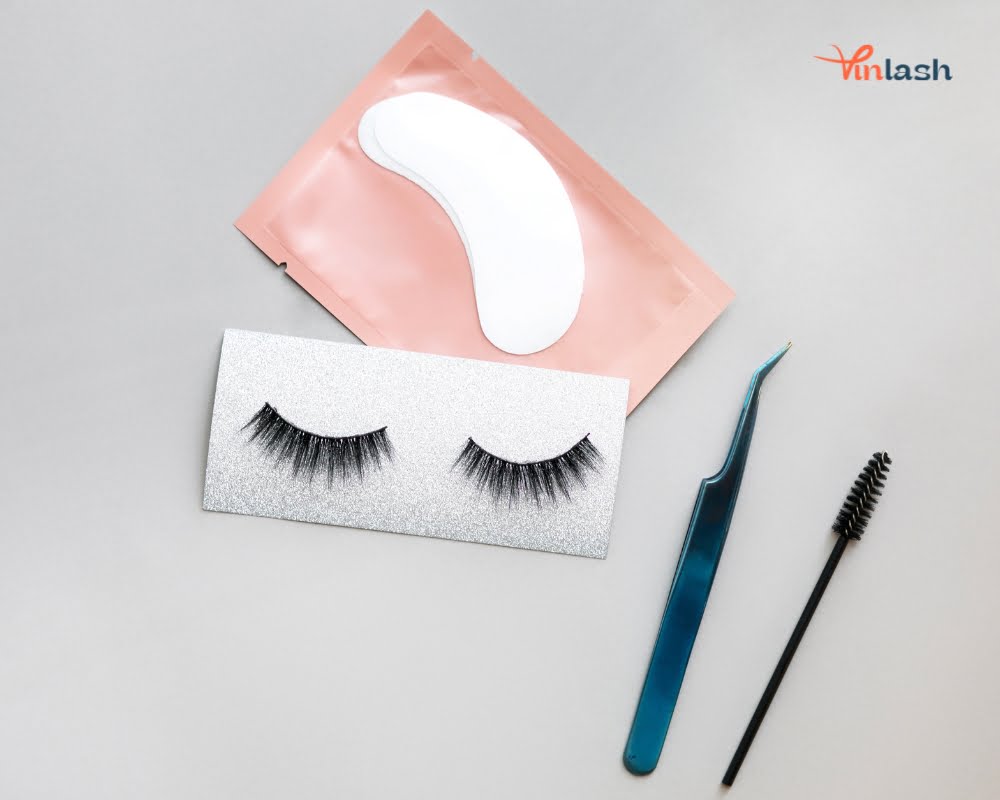 Getting-the-best-deals-from-a-strip-eyelash-wholesale-distributor-4