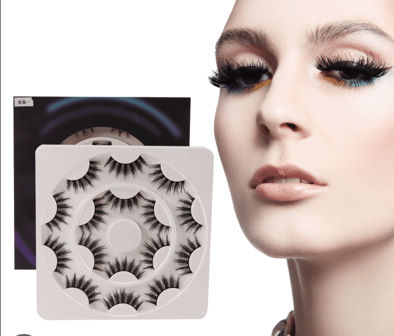 A-behind-the-scenes-look-of-Lashes-Factory-in-the-eyelash-industry-11