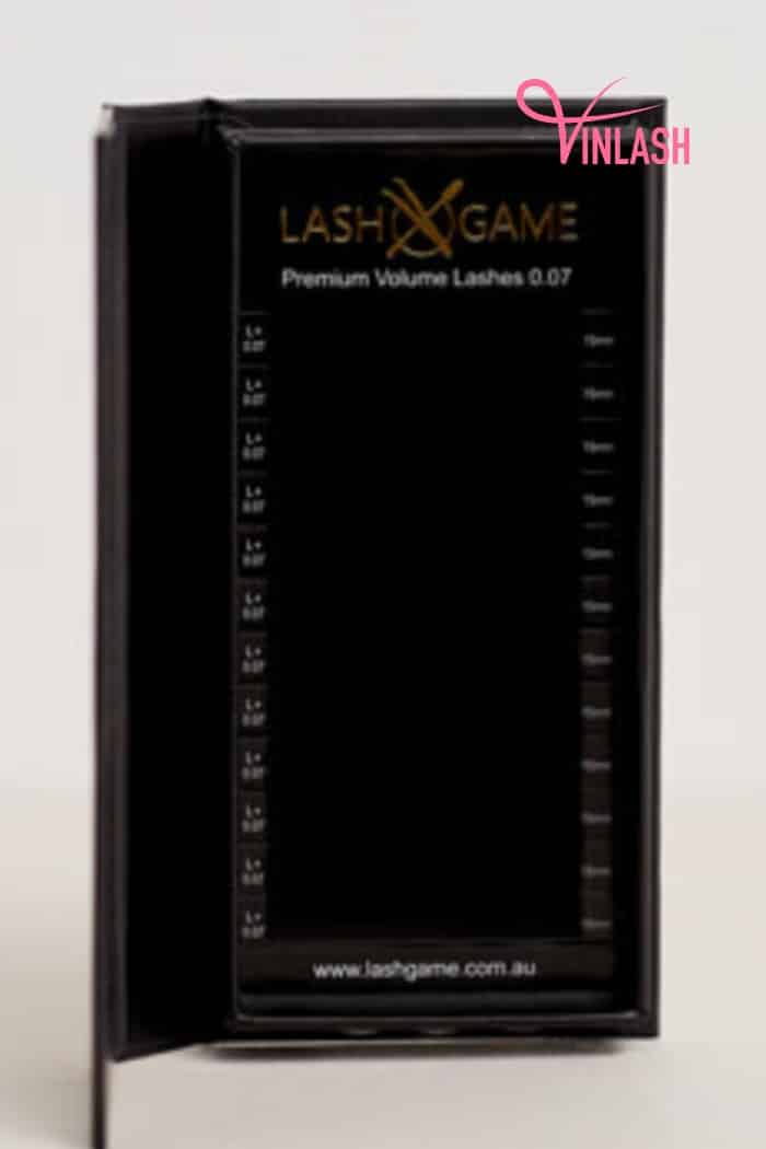 LashGame is a leading eyelash extensions supplier Australia in 2024