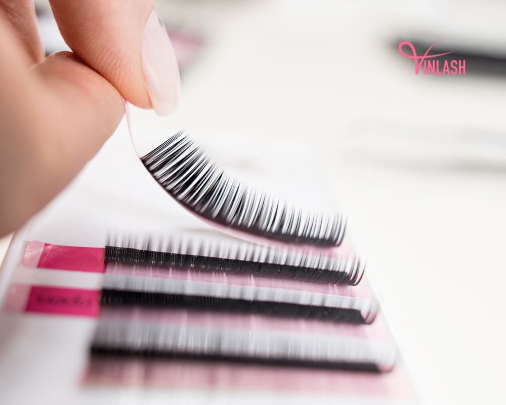 customize-lash-brand-with-vin-lash-suppliers-private-label-solutions-5