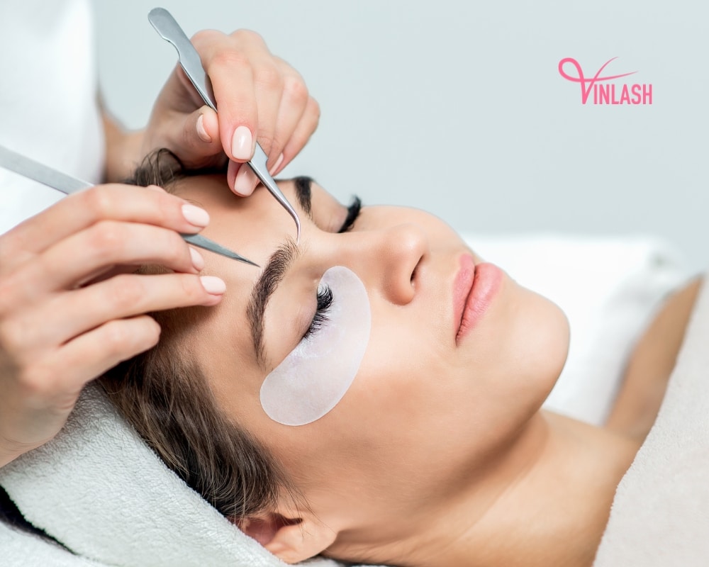 exploring-vin-lash-companys-versatile-range-of-eyelash-extension-products-4