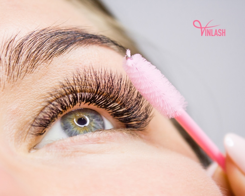 unlock-your-lash-artistry-potential-with-vin-lash-extension-products-3