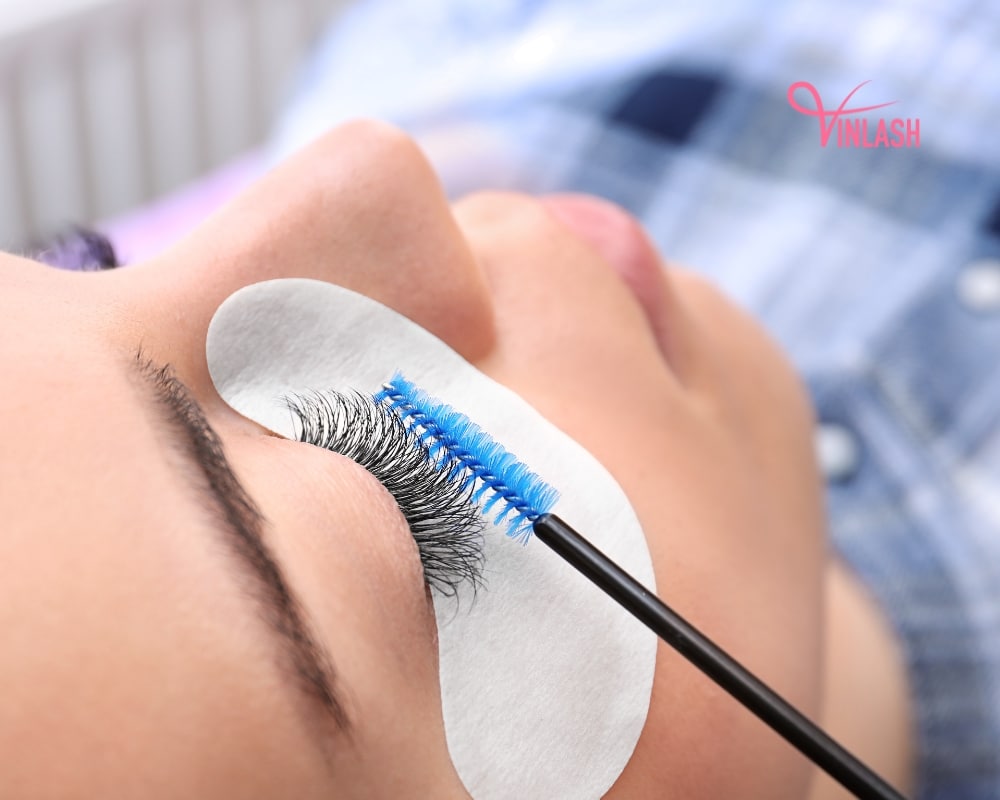 how-to-select-the-best-lash-extension-vendors-for-your-success-2