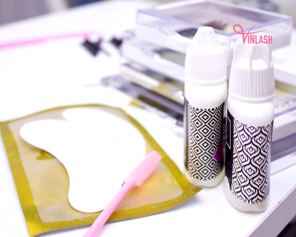 how-to-choose-professional-eyelash-extension-supplies-canada-4
