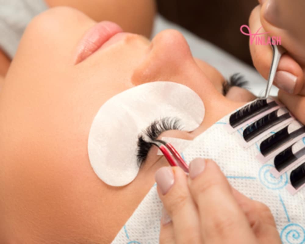 the-reasons-why-lash-suppliers-canada-are-highly-considered-in-the-market-4