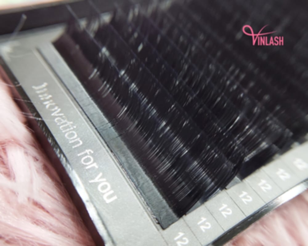 all-about-vegan-lash-extensions-wholesale-to-help-you-develop-your-business-8