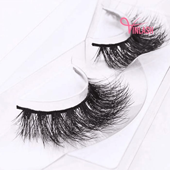 Why You Should Buy LM040 Fluffy 3D Mink Strip Lashes from Vinlash