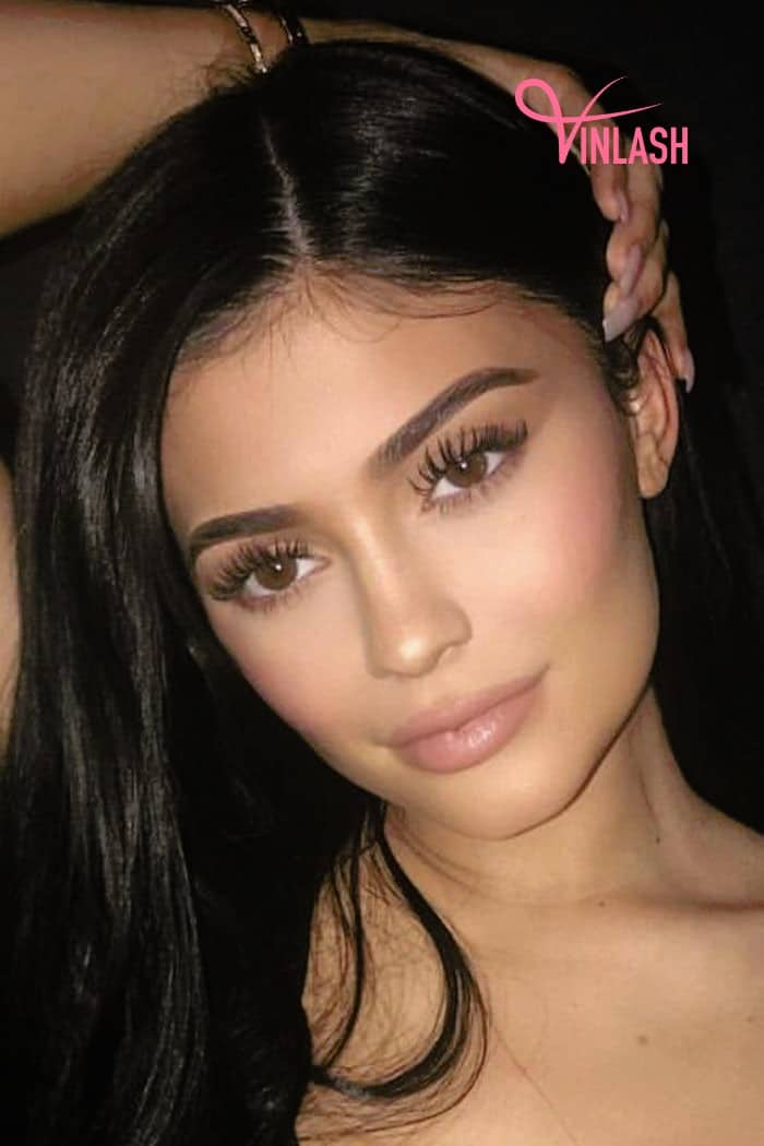 What are Kylie Jenner lash extensions